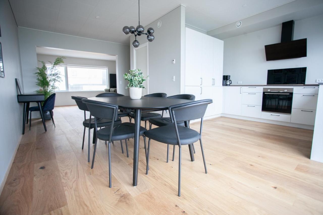 New Three Bedroom Townhouses With Sea View Торсхавн Экстерьер фото