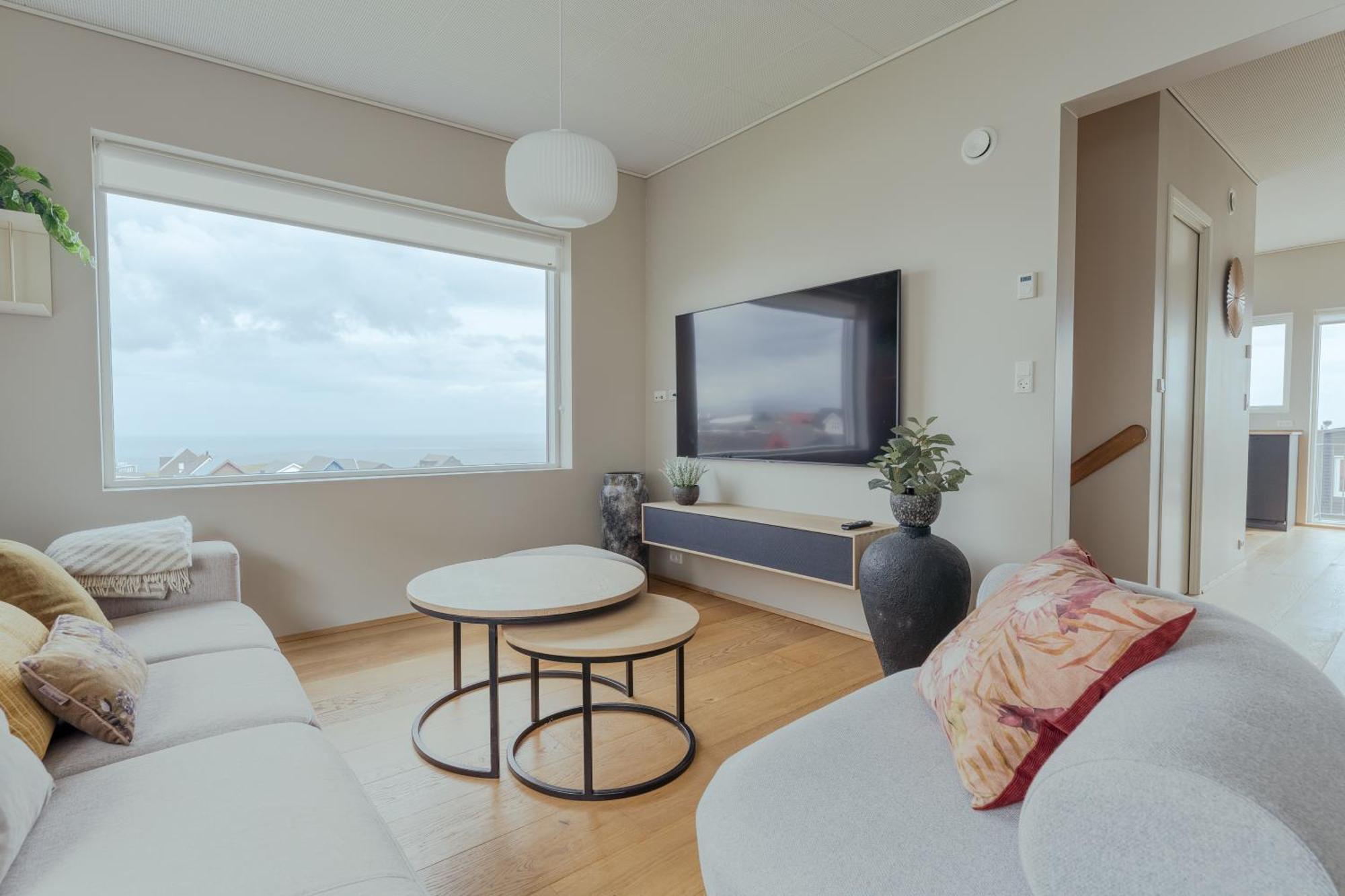 New Three Bedroom Townhouses With Sea View Торсхавн Экстерьер фото